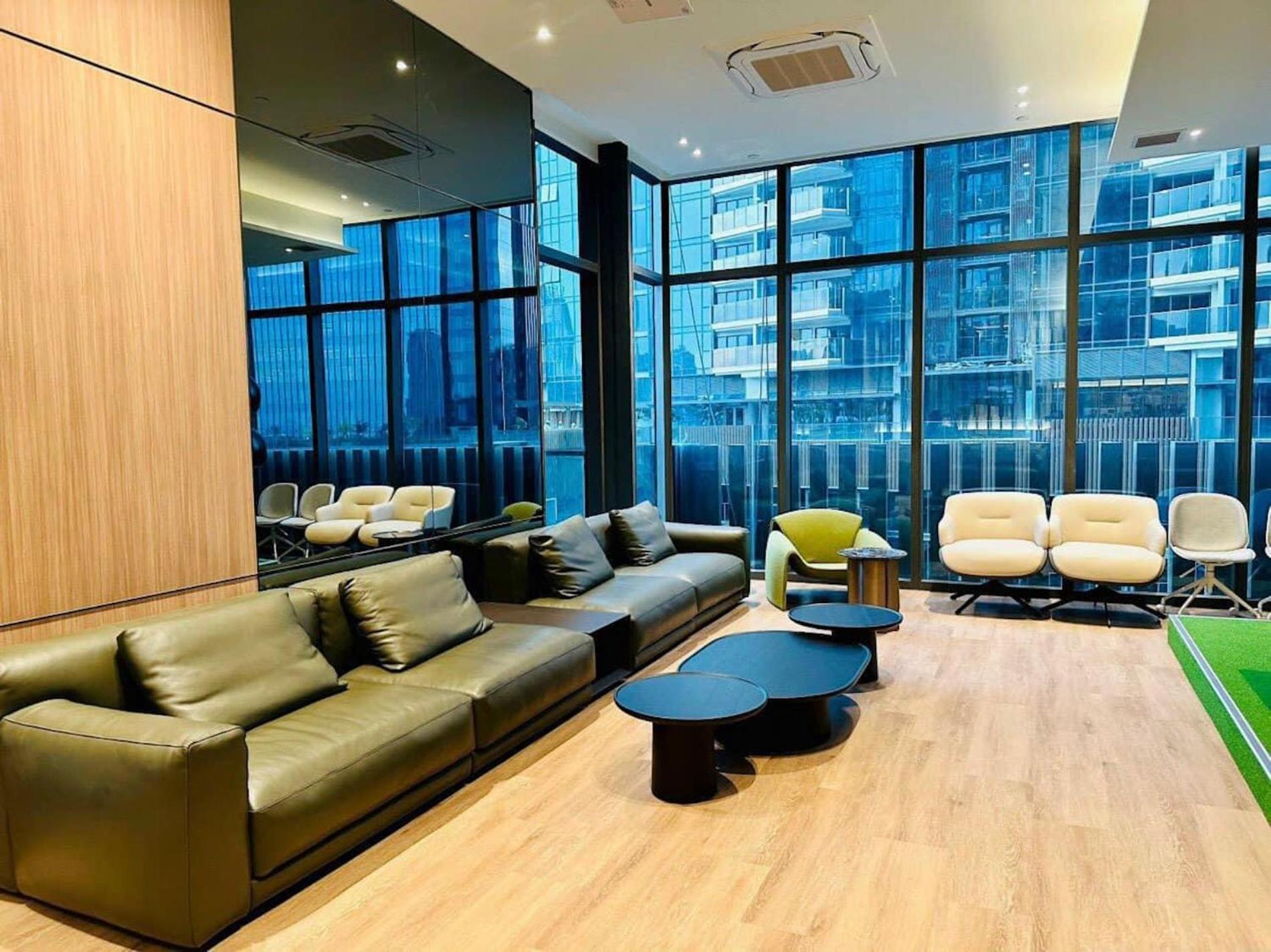 The Metropole -Complex "Opera, Crest, Galleria " -Free Pool-Gym-Sauna Room-Yoga Room โฮจิมินห์ซิตี้ ภายนอก รูปภาพ
